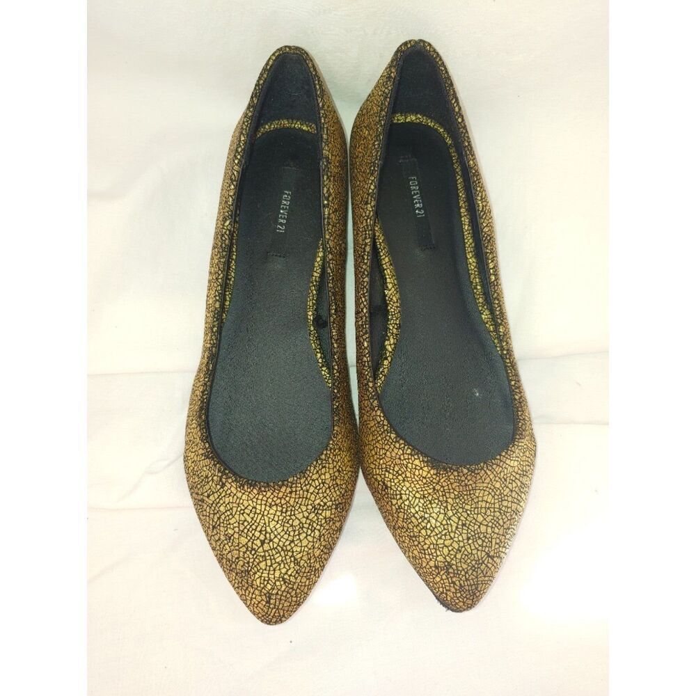 Forever 21 Women's Size 7 Gold/Black Cracked-look Flat Shoes